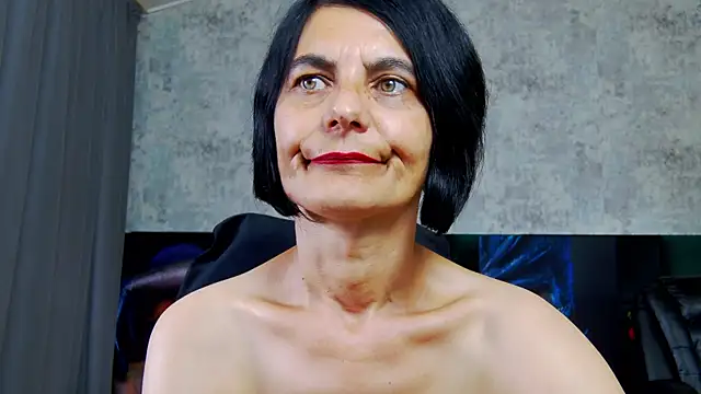 KalystaSwiss live XXX chat