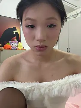Meow_827 在線直播表演