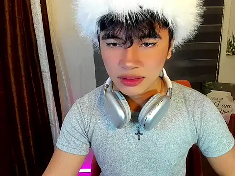 Untouchable_Bromancexxx Pertunjukan Webcam