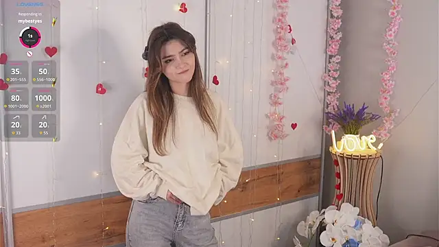 CherlyGuss' Live XXX Chat