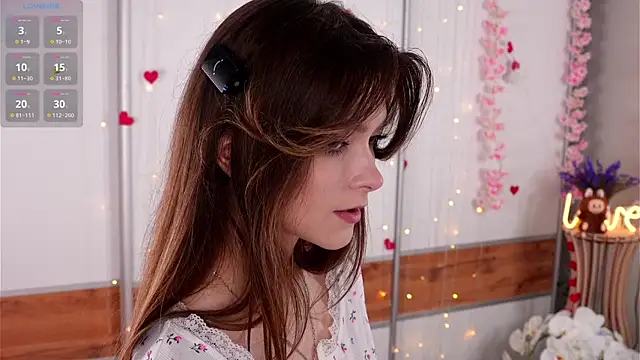 Chat XXX en directo de CherlyGuss