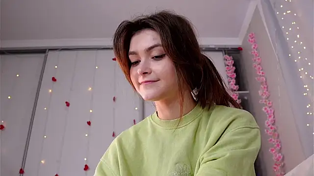 CherlyGuss' Live XXX Chat