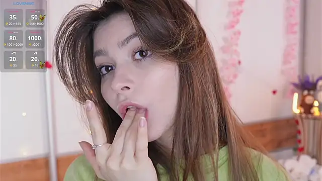 CherlyGuss 现场XXX聊天