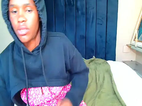 Chat +18 de CaramelCandyxx ao vivo