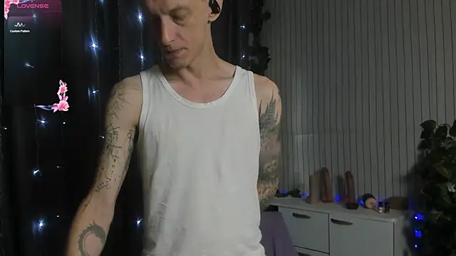 James2Inked Show Webcam
