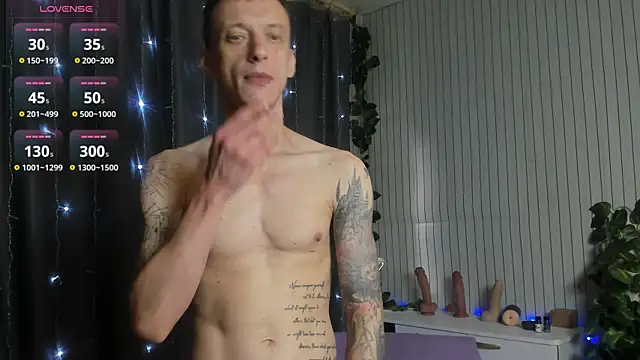 James2Inked Show in webcam
