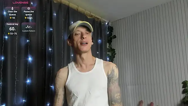 James2Inked Webcamshow