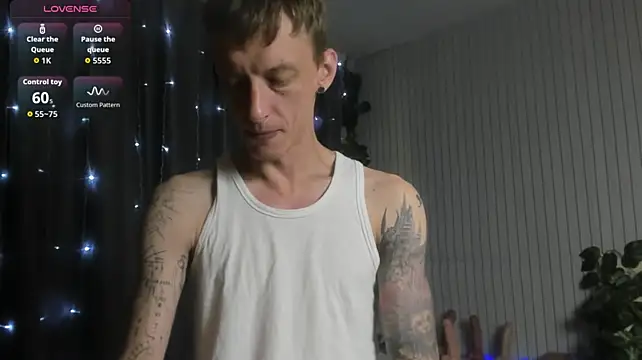 Pokazy przed kamerką – James2Inked