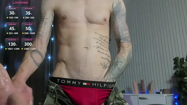 James2Inked Pertunjukan Webcam