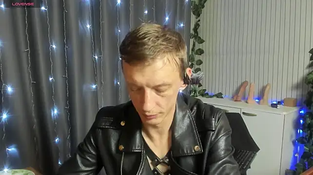 James2Inkedのウェブカメラショー