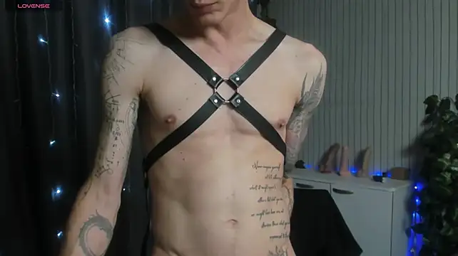 Вебкам-шоу James2Inked