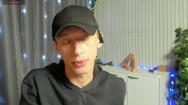 James2Inked Show Webcam