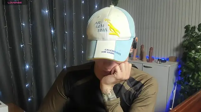 James2Inked webcam show