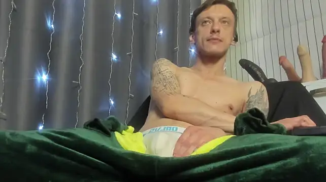 James2Inkedn Webbikameraesitys