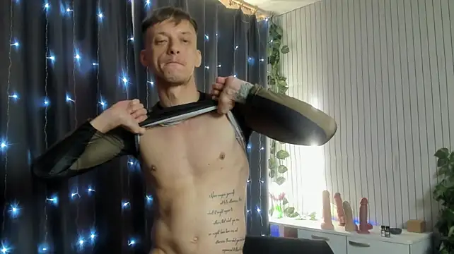 James2Inked Adlı Modelin Web Kamerası Şovu