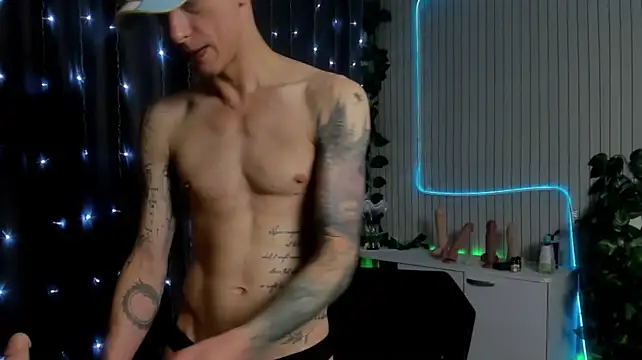 James2Inkedのウェブカメラショー