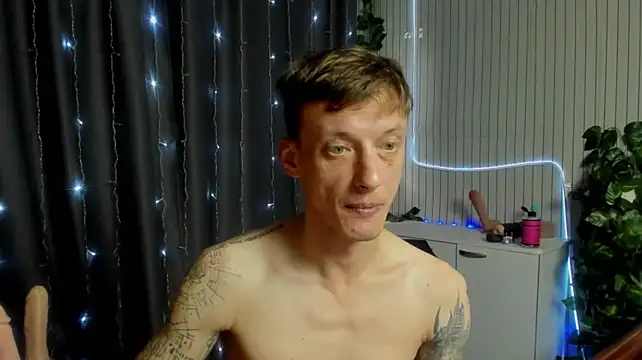 James2Inkedのウェブカメラショー