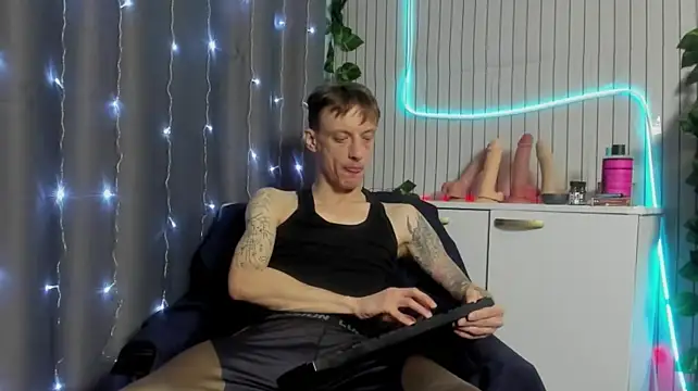 James2Inked – Kamerová šou