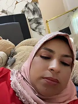alia_asad Pertunjukan Webcam