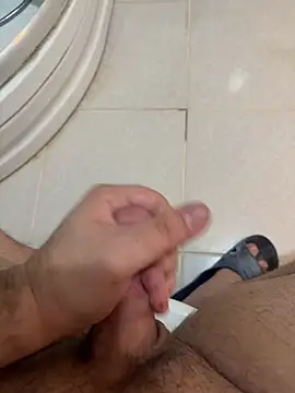 Show modela scoffara na web-kameri
