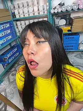 Pandora_mask Chat XXX in diretta