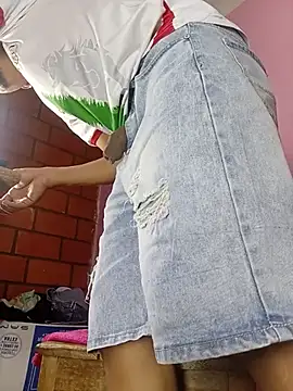 romeohotpig webcam show