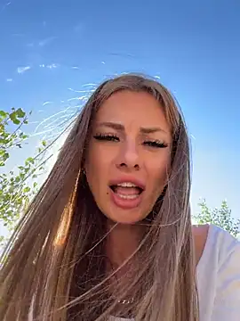 NyxBloom – webcam-show