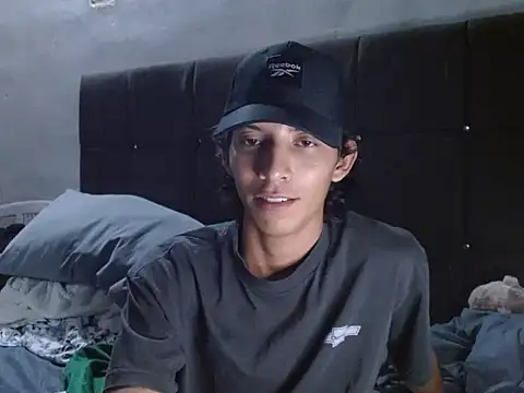 VAZAK Show Webcam