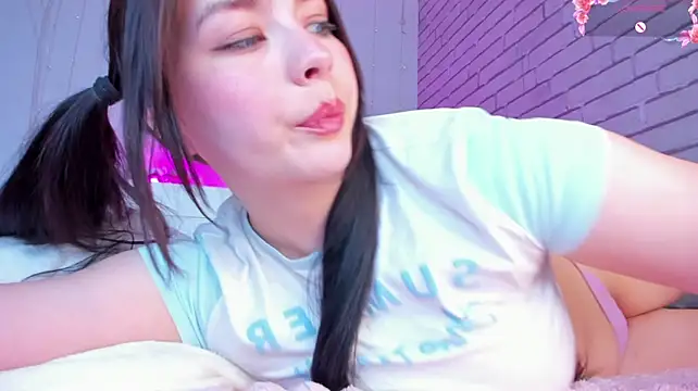 Chat +18 de NatalForsy ao vivo
