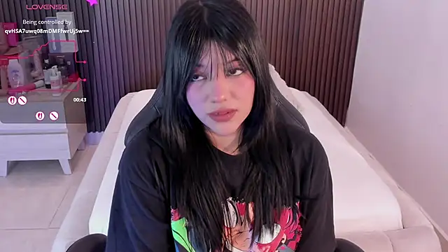 MILLYEVANS1 – Live XXX-chat