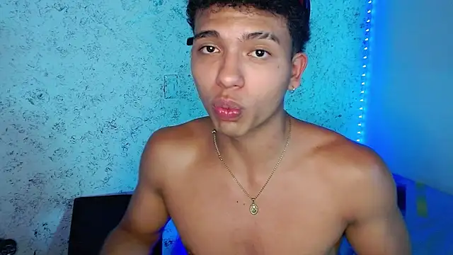 tonydesire_ Pertunjukan Webcam