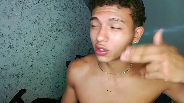 tonydesire_ Webcam show