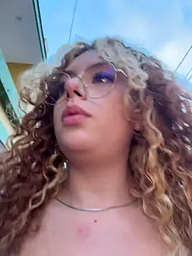Amber-fire's Webcam Show