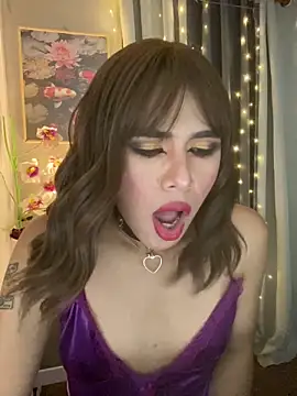 _Flirtyprincess_: διαδικτυακό σόου στην κάμερα