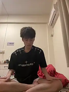 sexyboy-3525 网络视讯表演