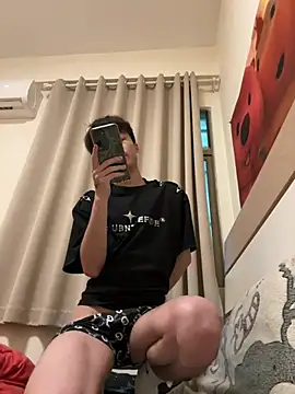 sexyboy-3525 Pertunjukan Webcam