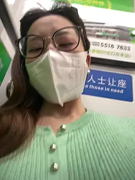 meimeibuguai 网络视讯表演