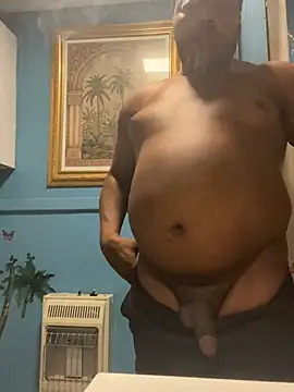 Taverius7 Show in webcam
