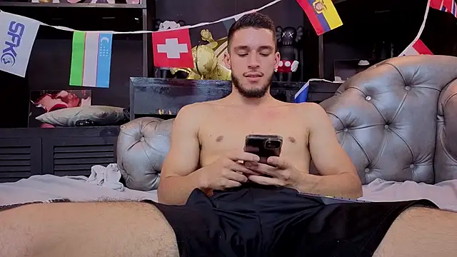 axel_tone Show Webcam