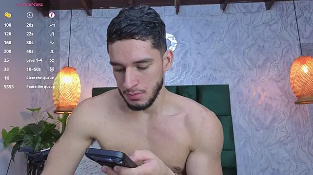 axel_tone Show Webcam
