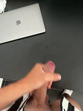 HUSIOM Pertunjukan Webcam