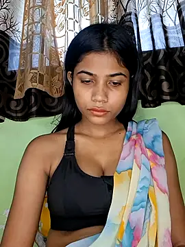 sexy__Valentine Adlı Modelin Web Kamerası Şovu