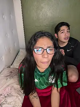 VelvetPrive14's Webcam Show