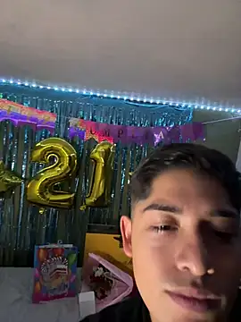 VelvetPrive14 webkamerás műsora