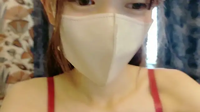 yuki-ll0 webcam show