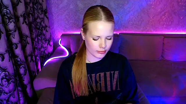 CaseySykes' Live XXX Chat