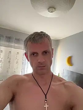 ChiefApron5 Webcam Show