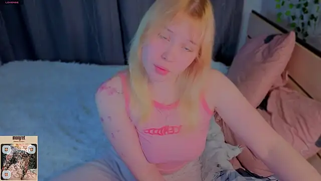 unburnedgirl's Live XXX Chat
