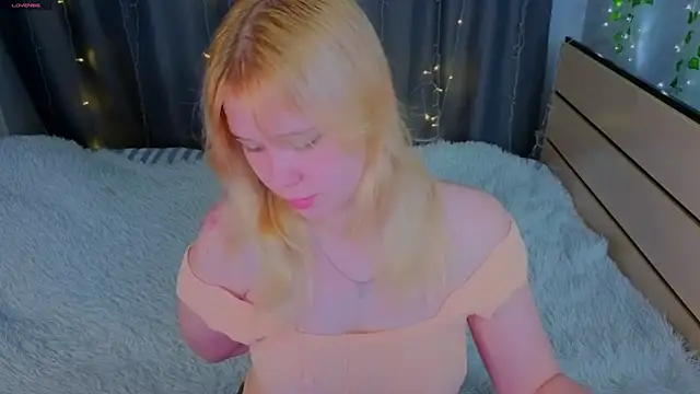 unburnedgirl 现场XXX聊天