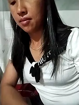 XXX chat uživo modela Lisa-aa